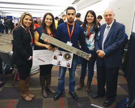 Akthem Al-Manaseer with students